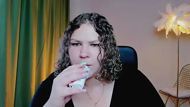 FlorenceAnderson online show from 09-18-25, 07:11