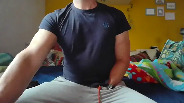 Snapshot of wassermann8484 chatting on 05-18-26, 05:23 wassermann8484 online show from 05-18-26, 05:23