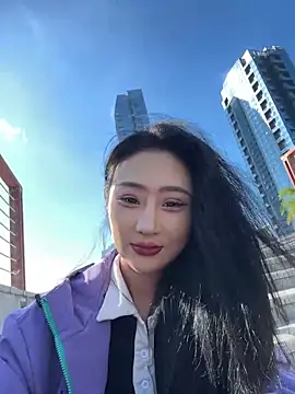 linger-23 online show from 11-05-25, 06:16