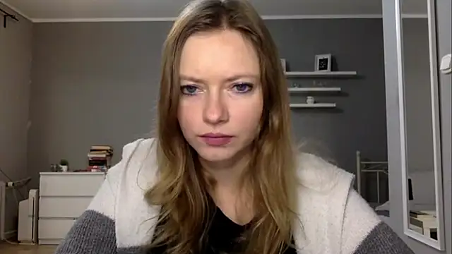 MillieShow online show from 11-23-25, 02:49