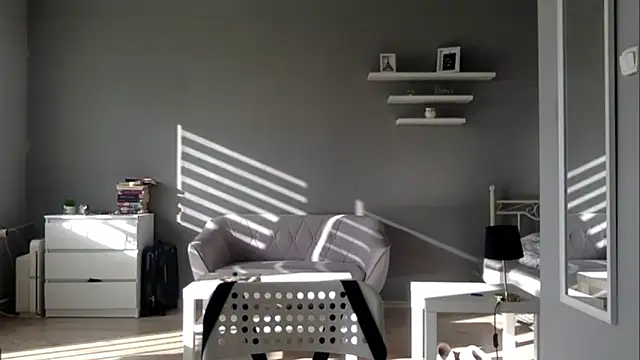 MillieShow online show from 10-26-25, 08:37