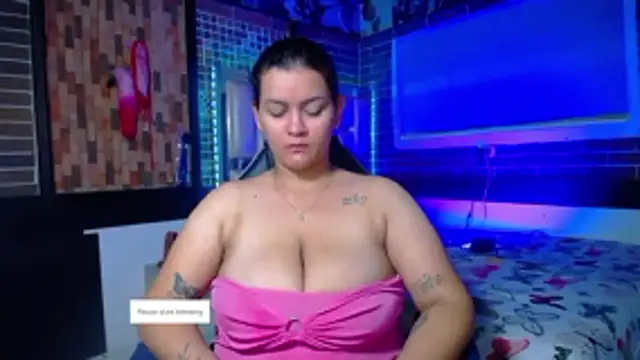 kriss sweetboobs10 online show from 04-11-26, 12:53