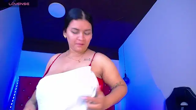 kriss sweetboobs10 online show from 06-04-26, 01:05