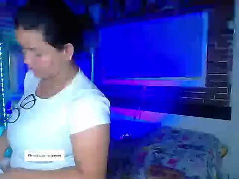 kriss sweetboobs10 online show from 04-15-26, 12:42