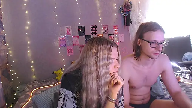 Your Horny Friends online show from 04-26-26, 09:06