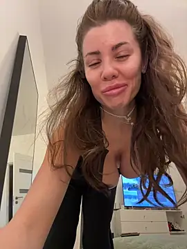 CelineReys online show from 02-13-26, 06:41