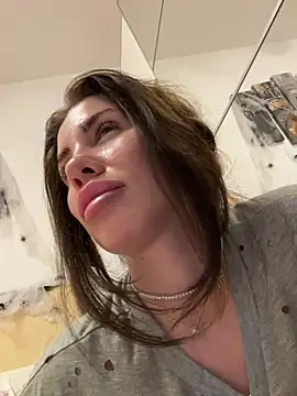 CelineReys online show from 10-25-25, 09:08