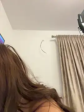 CelineReys online show from 02-02-26, 06:18