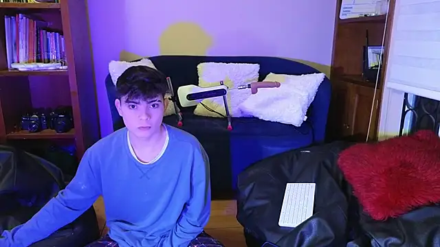 lukeboyce33 online show from 01-07-26, 02:16