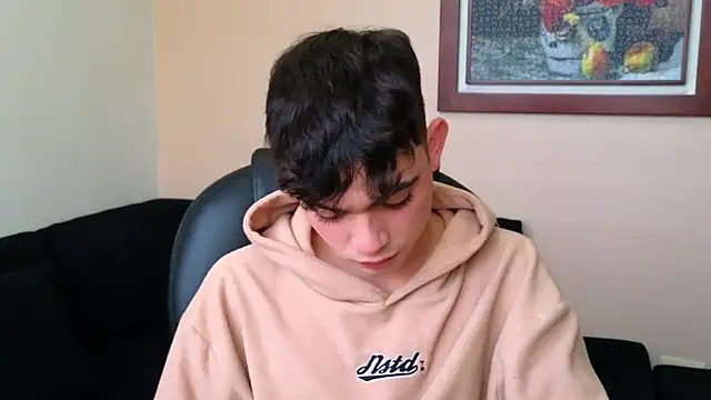 lukeboyce33 online show from 10-18-25, 10:01