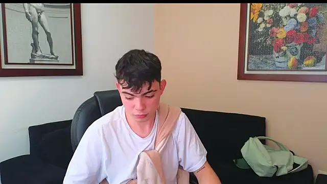 lukeboyce33 online show from 09-24-25, 09:43