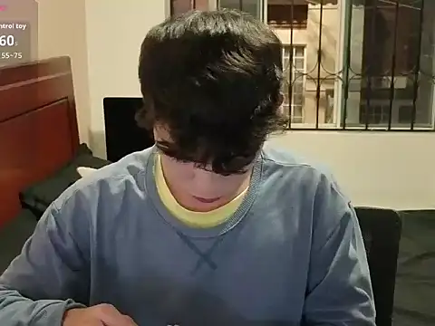 lukeboyce33 online show from 02-18-26, 12:41