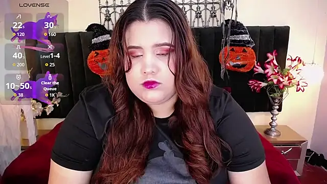 ailyn maury online show from 11-02-25, 01:21