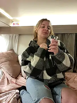 Amesthyst destiny online show from 02-25-26, 07:03