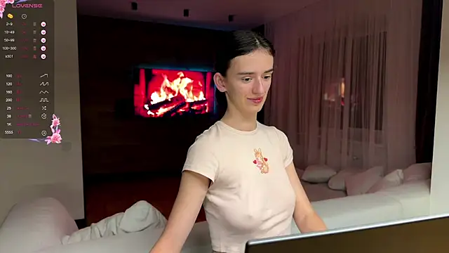 TwinTemptations online show from 10-08-25, 08:42