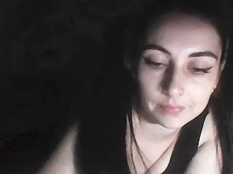 Snapshot of DaryaMens chatting on 03-21-25, 07:46 DaryaMens online show from 03-21-25, 07:46