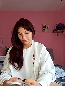 MeCherryy online show from 09-28-25, 02:24