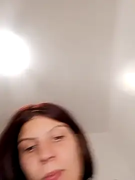 MeCherryy online show from 10-11-25, 07:04