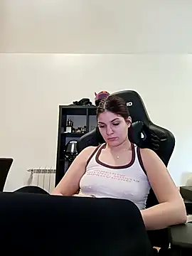 MeCherryy online show from 03-06-26, 12:44