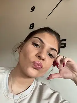 MeCherryy online show from 03-16-26, 01:37