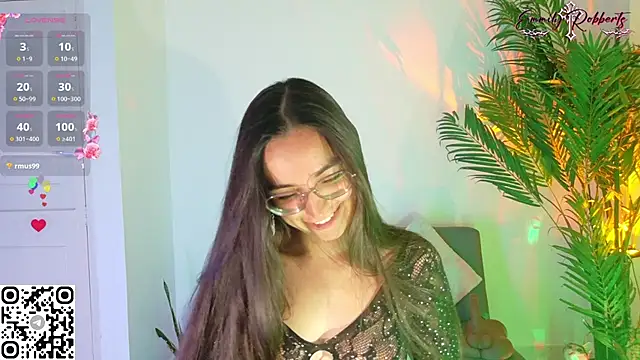 Emmi Roberts online show from 07-14-26, 10:49