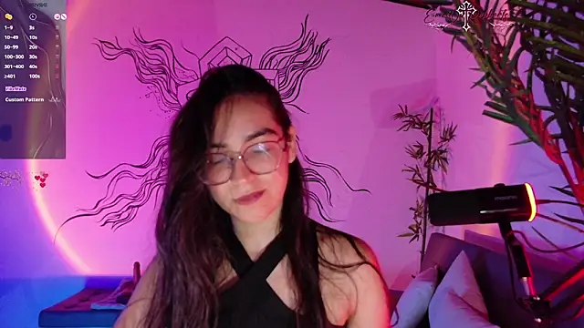 Emmi Roberts online show from 03-26-26, 01:15