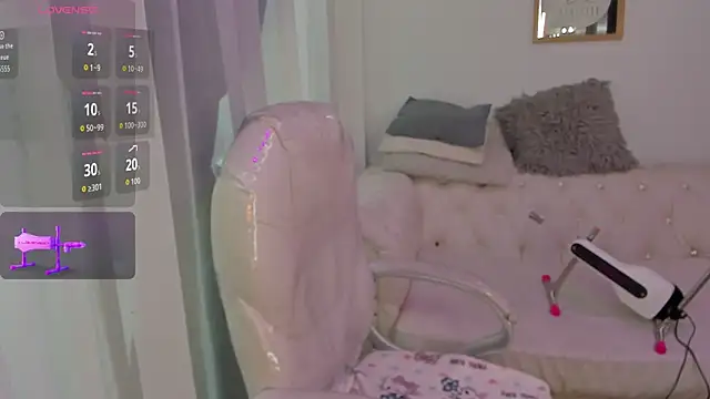 Pretty Johnson  online show from 01-11-26, 12:23