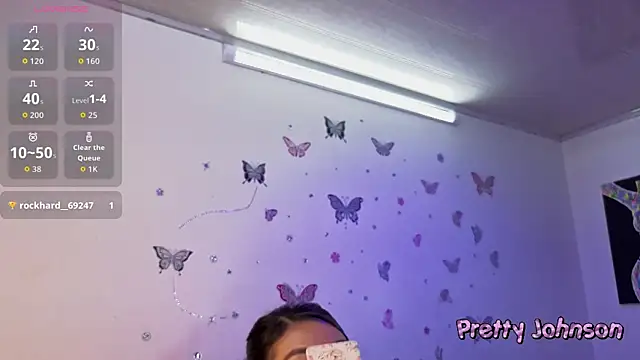 Pretty Johnson  online show from 04-18-26, 11:45