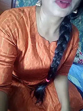 Snapshot of Shalini_telugu09 chatting on 05-12-26, 09:26 Shalini telugu09 online show from 05-12-26, 09:26