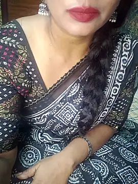 Snapshot of Shalini_telugu09 chatting on 08-07-26, 01:06 Shalini telugu09 online show from 08-07-26, 01:06