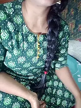 Snapshot of Shalini_telugu09 chatting on 06-29-26, 06:53 Shalini telugu09 online show from 06-29-26, 06:53