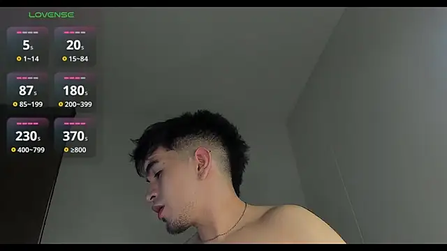 cmzo  online show from 12-23-25, 01:38