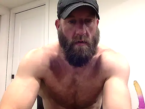 Snapshot of clarkefit chatting on 10-02-25, 12:52 clarkefit online show from 10-02-25, 12:52