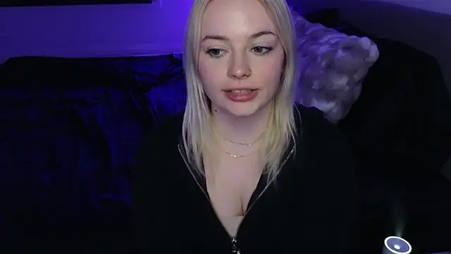 margot robbie7 online show from 03-24-26, 01:05