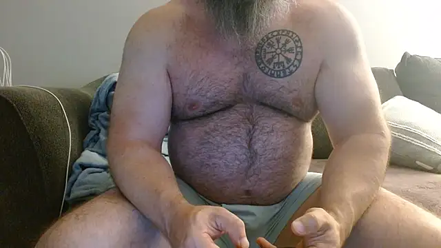Snapshot of Golgara chatting on 07-04-26, 05:03 Golgara online show from 07-04-26, 05:03