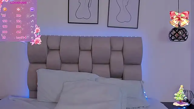 Hanna Evans   online show from 12-01-25, 01:12