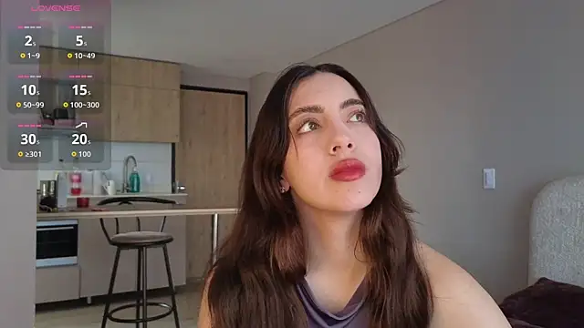 Snapshot of Rebbecawhite_meow chatting on 09-20-25, 04:23 Rebbecawhite meow online show from 09-20-25, 04:23