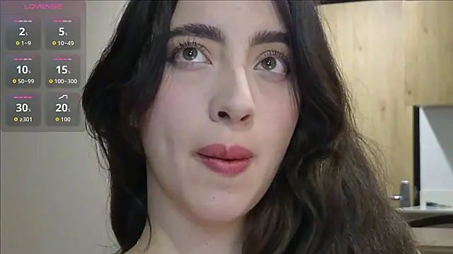 Snapshot of Rebbecawhite_meow chatting on 09-18-25, 05:32 Rebbecawhite meow online show from 09-18-25, 05:32