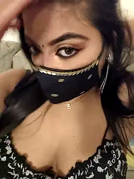 Snapshot of Tamil_hot_whiskey_girl chatting on 02-05-26, 11:33 Tamil hot whiskey girl online show from 02-05-26, 11:33