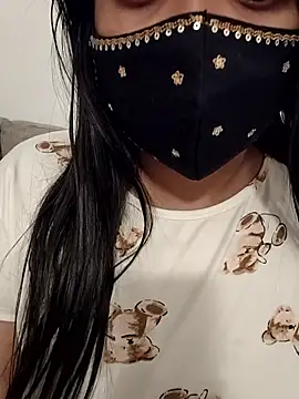 Snapshot of Tamil_hot_whiskey_girl chatting on 01-14-26, 11:58 Tamil hot whiskey girl online show from 01-14-26, 11:58