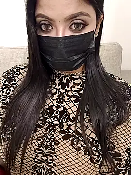 Snapshot of Tamil_hot_whiskey_girl chatting on 10-25-25, 06:52 Tamil hot whiskey girl online show from 10-25-25, 06:52