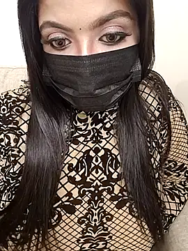 Snapshot of Tamil_hot_whiskey_girl chatting on 10-26-25, 03:56 Tamil hot whiskey girl online show from 10-26-25, 03:56