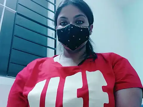Tamil hot whiskey girl online show from 05-10-26, 06:32