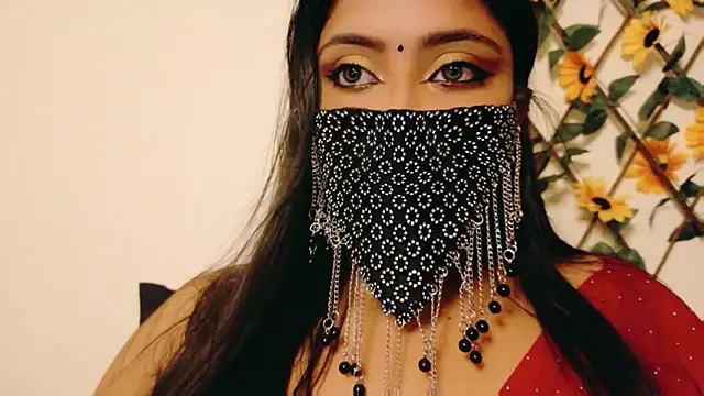 Tamil hot whiskey girl online show from 05-16-26, 04:39