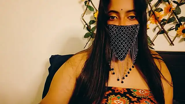 Snapshot of Tamil_hot_whiskey_girl chatting on 06-05-26, 06:24 Tamil hot whiskey girl online show from 06-05-26, 06:24