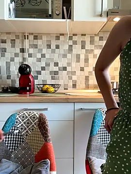 18teengirl3 online show from 09-22-25, 10:10