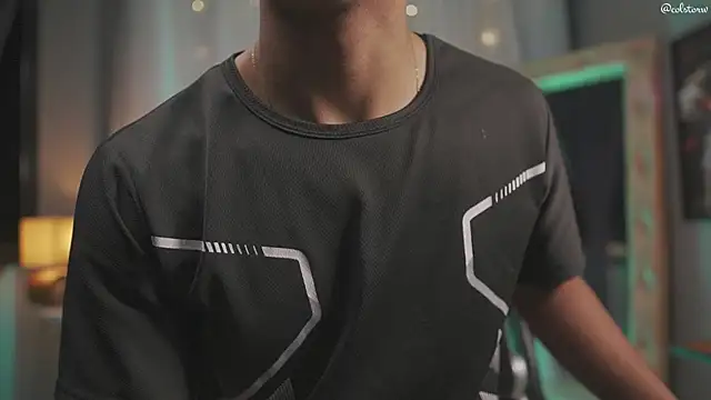 Snapshot of Colstorw_ chatting on 03-24-26, 10:04 Colstorw online show from 03-24-26, 10:04