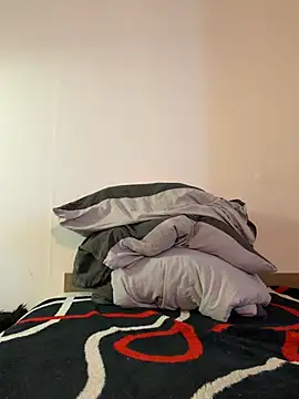 Renoirmonter online show from 04-30-26, 01:40