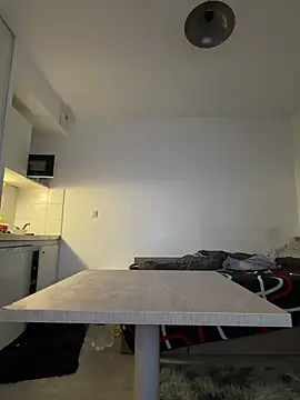 Renoirmonter online show from 04-05-26, 09:43