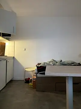 Snapshot of Renoirmonter chatting on 01-17-26, 11:03 Renoirmonter online show from 01-17-26, 11:03